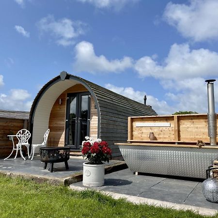 Rhuddlan Abbey Farm Luxury Glamping酒店 外观 照片