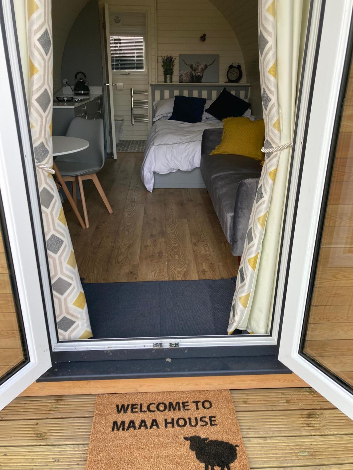 Rhuddlan Abbey Farm Luxury Glamping酒店 外观 照片